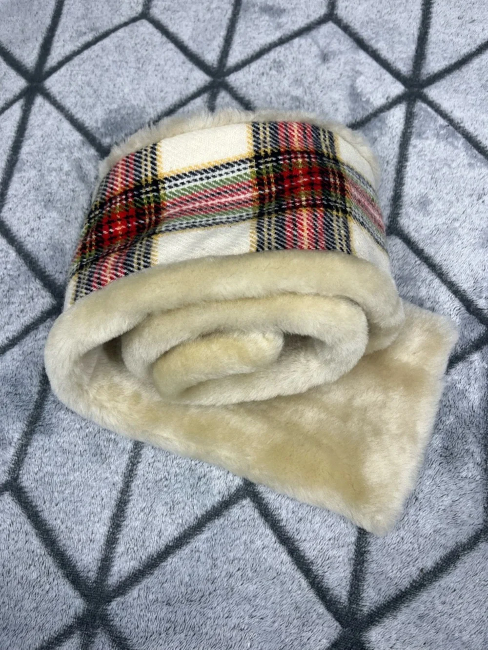 J Crew Cream Plaid Shearling Wool Fur Trim Scarf